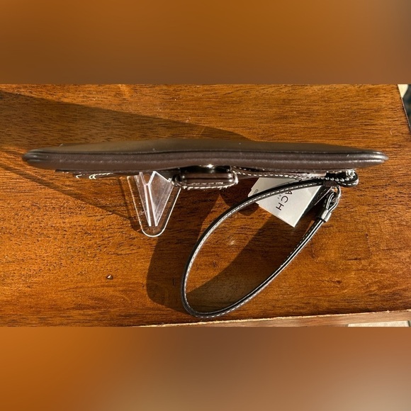 Coach Soho Brown Leather Large Wristlet Clutch F40574 NWT - Picture 13 of 17